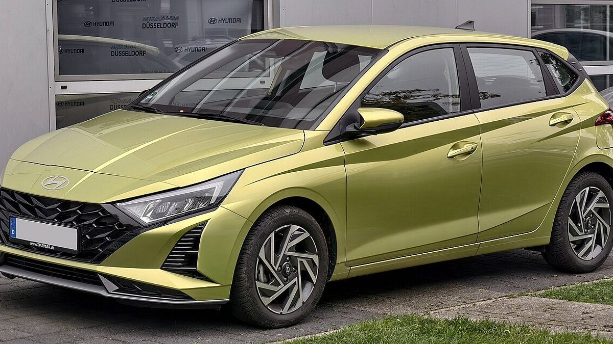 Hyundai i20 & Bayon Akü Takviye Cihazı