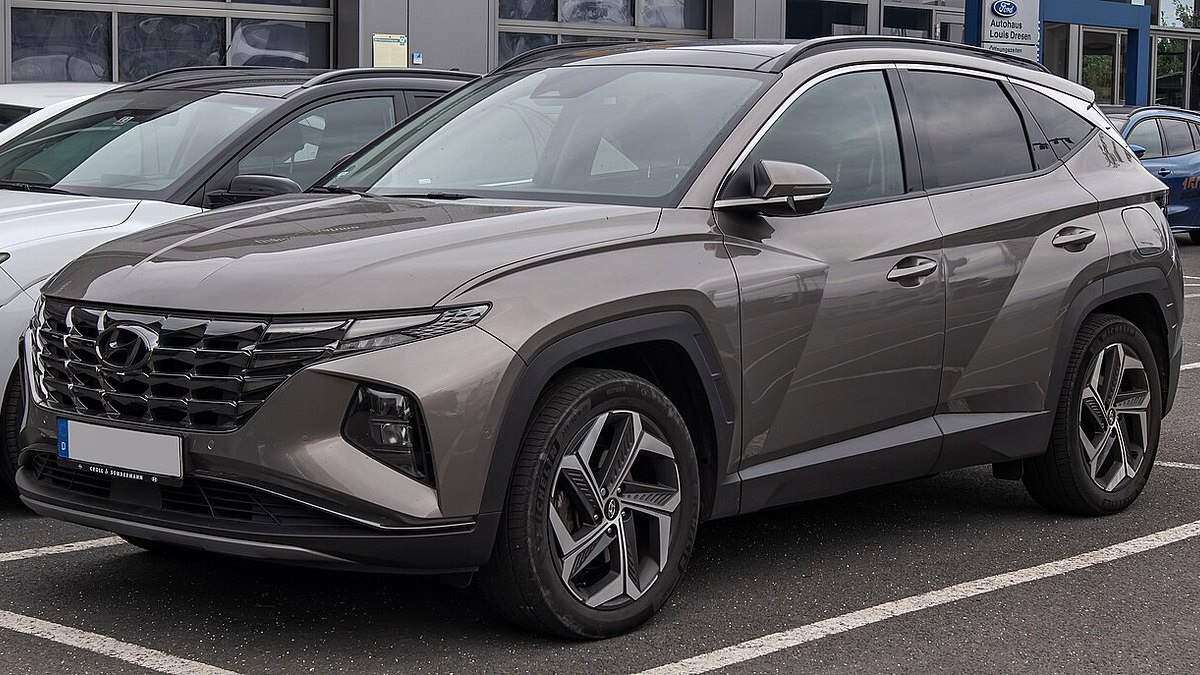 Hyundai Tucson Akü Takviye Cihazı