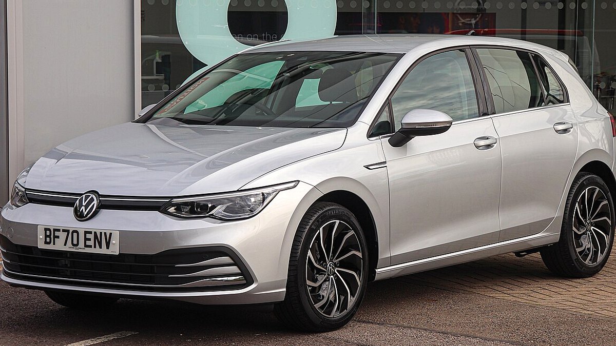 Volkswagen Golf 7 / Golf 8 Akü Takviye Cihazı